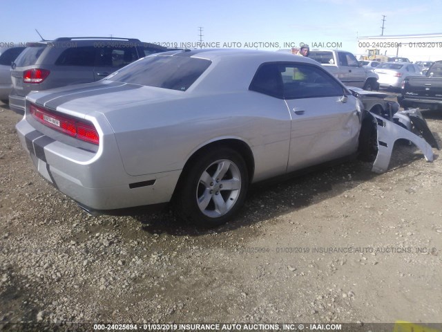 2C3CDYAG5CH280899 - 2012 DODGE CHALLENGER SXT SILVER photo 4