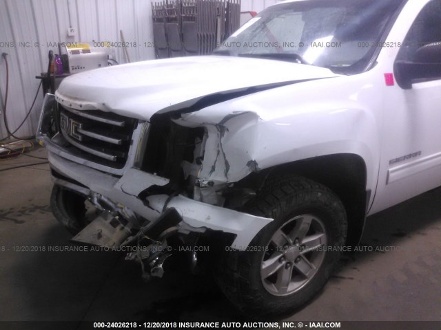 3GTP2VE75DG325384 - 2013 GMC SIERRA K1500 SLE WHITE photo 6