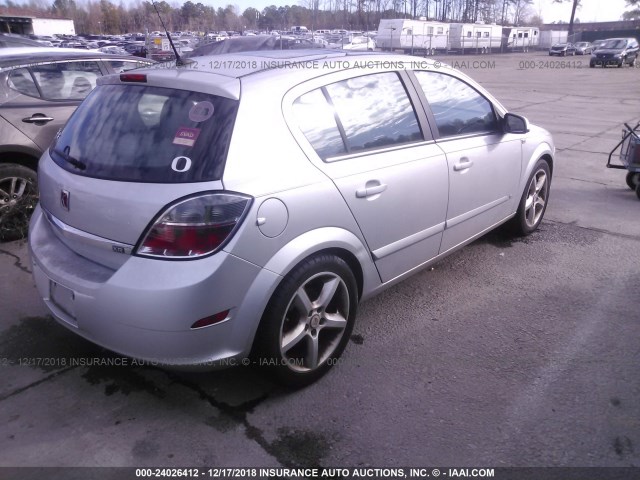 W08AT671185082311 - 2008 SATURN ASTRA XR SILVER photo 4