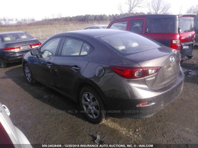 JM1BM1T79E1135796 - 2014 MAZDA 3 SV GRAY photo 3