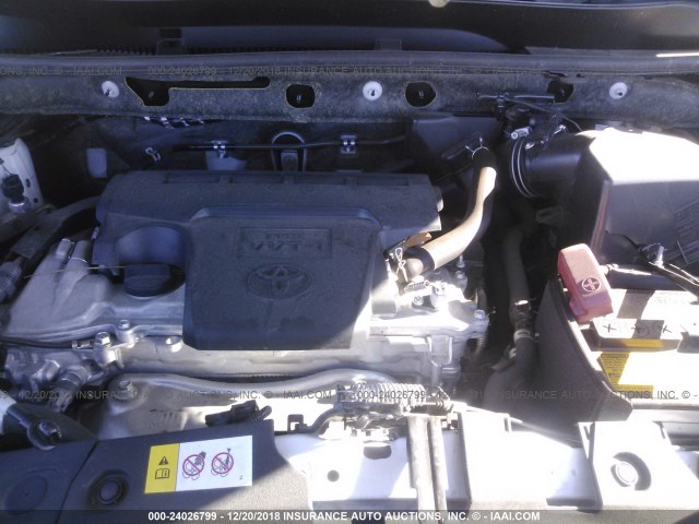 JTMWFREV8JJ155697 - 2018 TOYOTA RAV4 ADVENTURE/XLE 白色 照片 10