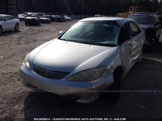 4T1BE32K06U104432 - 2006 TOYOTA CAMRY SILVER photo 2