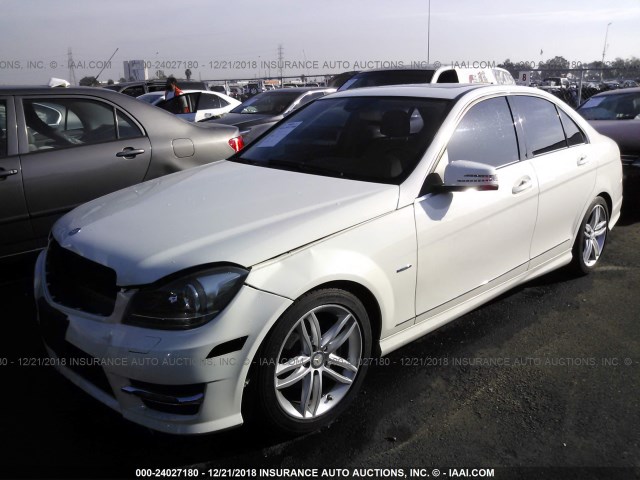 WDDGF4HB4CR214845 - 2012 MERCEDES-BENZ C 250 WHITE photo 2