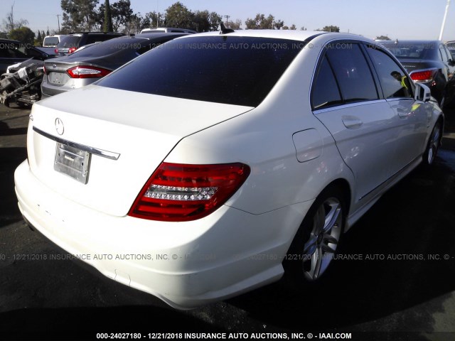 WDDGF4HB4CR214845 - 2012 MERCEDES-BENZ C 250 WHITE photo 4