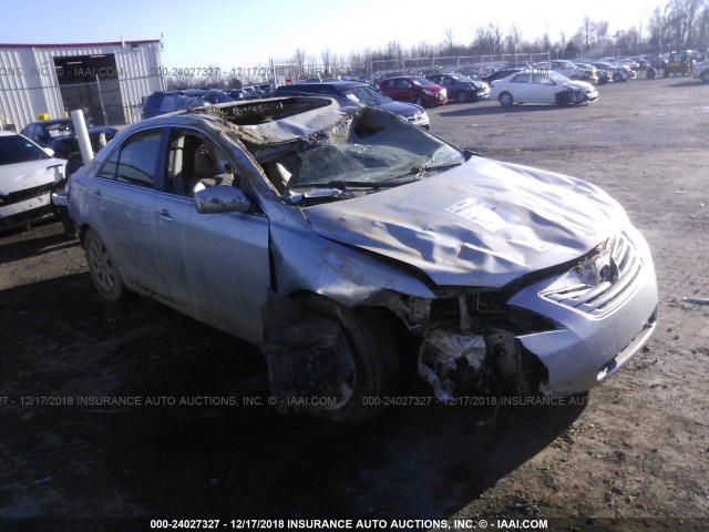 4T1BK46K17U522945 - 2007 TOYOTA CAMRY NEW GENERAT LE/XLE/SE SILVER photo 1