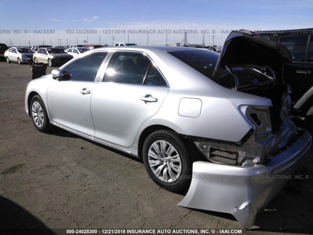 4T4BF1FK5CR260558 - 2012 TOYOTA CAMRY SE/LE/XLE 银色 照片 3
