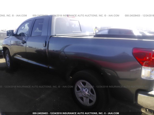 5TFRM5F13CX045583 - 2012 TOYOTA TUNDRA DOUBLE CAB SR5 BLACK photo 3