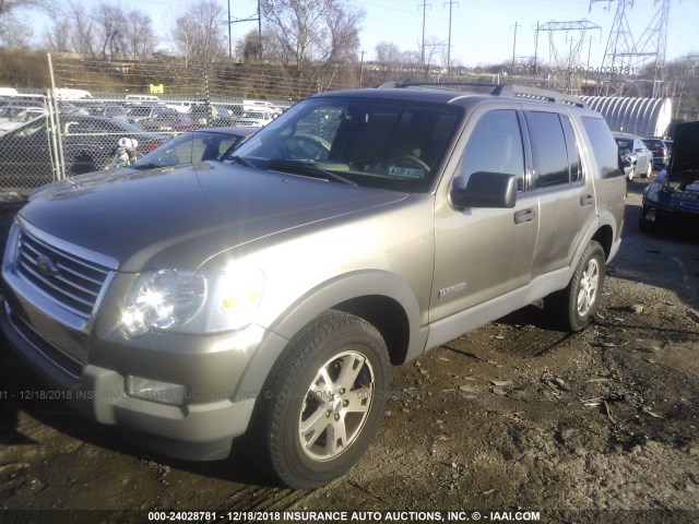 1FMEU73EX6UB15650 - 2006 FORD EXPLORER XLT GRAY photo 2