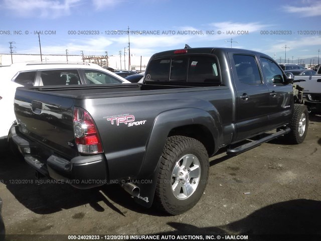 3TMMU4FN6DM059881 - 2013 TOYOTA TACOMA DOUBLE CAB LONG BED GRAY photo 4