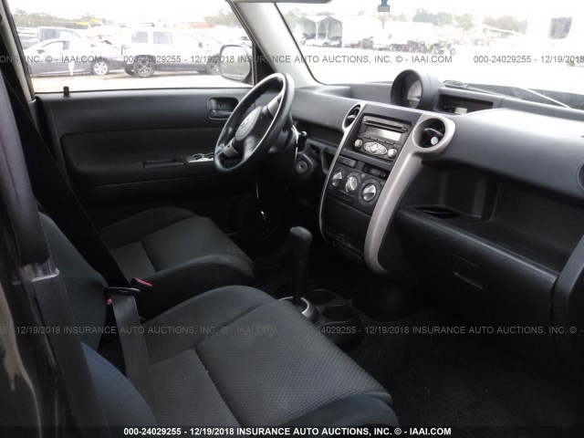 JTLKT324X64067308 - 2006 TOYOTA SCION XB Қара фото 5