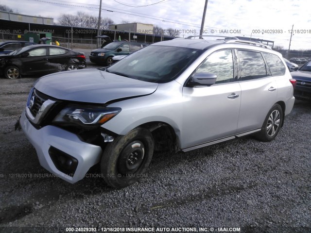 5N1DR2MNXHC649965 - 2017 NISSAN PATHFINDER S/SV/SL/PLATINUM SILVER photo 2