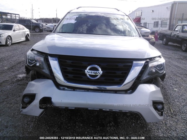 5N1DR2MNXHC649965 - 2017 NISSAN PATHFINDER S/SV/SL/PLATINUM SILVER photo 6