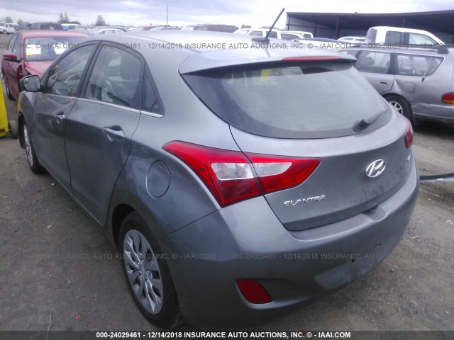 KMHD35LH6HU365127 - 2017 HYUNDAI ELANTRA GT GRAY photo 3