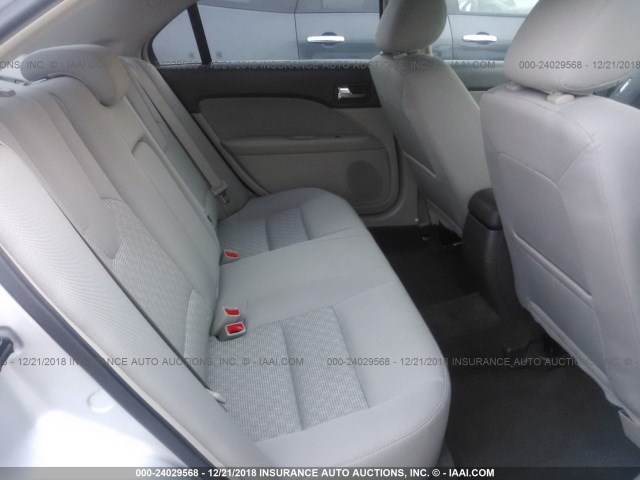 3FAHP0HAXBR235784 - 2011 FORD FUSION SE ვერცხლისფერი ფოტო 8