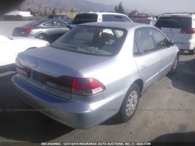 1HGCF86602A151232 - 2002 HONDA ACCORD VALUE SILVER photo 4