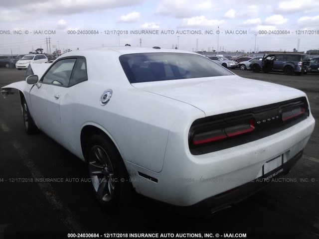 2C3CDZAG5GH117407 - 2016 DODGE CHALLENGER SXT WHITE photo 3