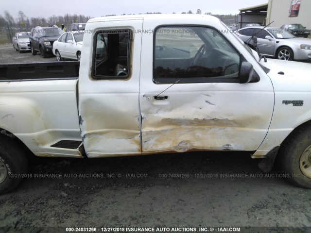 1FTYR14V6XPB35702 - 1999 FORD RANGER WHITE photo 6