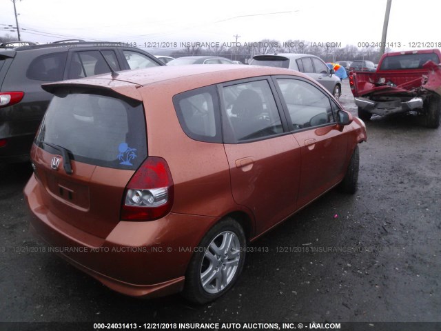 JHMGD38668S056231 - 2008 HONDA FIT SPORT ORANGE photo 4