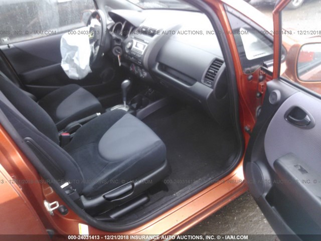 JHMGD38668S056231 - 2008 HONDA FIT SPORT ORANGE photo 5