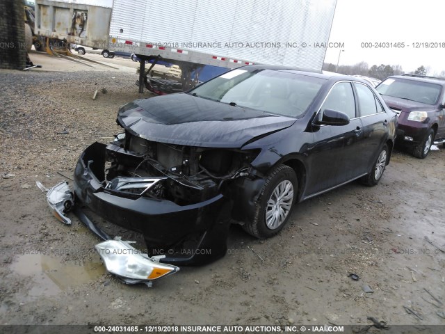 4T1BF1FK8EU428321 - 2014 TOYOTA CAMRY L/SE/LE/XLE შავი ფოტო 2