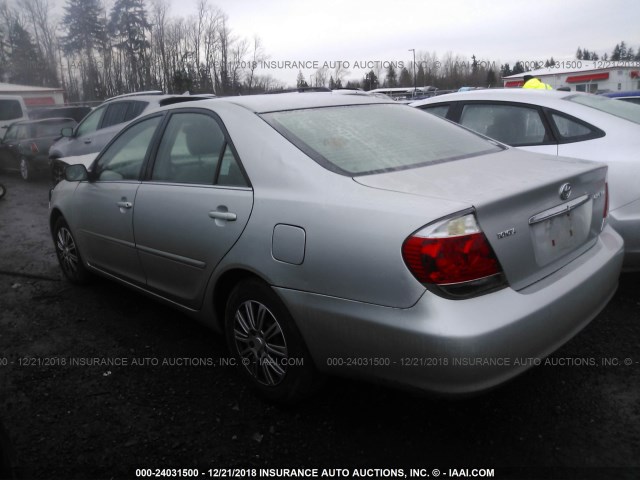 4T1BE32K86U109961 - 2006 TOYOTA CAMRY LE/XLE/SE SILVER photo 3