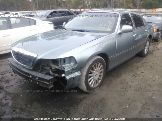 1LNHM82W45Y634875 - 2005 LINCOLN TOWN CAR SIGNATURE LIMITED TEAL photo 2