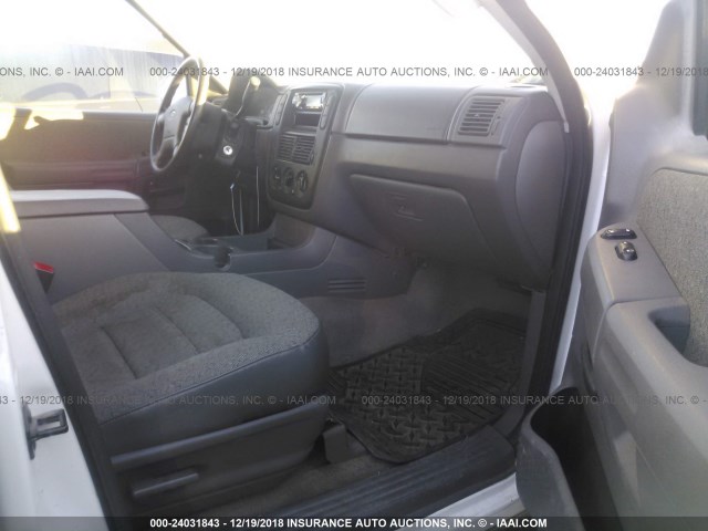 1FMZU72K54ZA89886 - 2004 FORD EXPLORER XLS/XLS SPORT WHITE photo 5