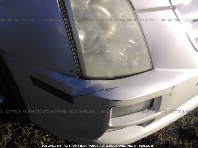 1G6DC67A860221688 - 2006 CADILLAC STS WHITE photo 6