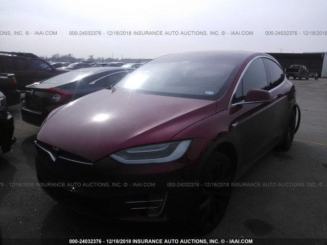 5YJXCDE23HF051092 - 2017 TESLA MODEL X RED photo 2