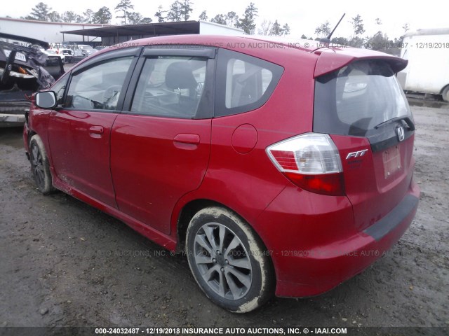 JHMGE8H5XCC008901 - 2012 HONDA FIT SPORT RED photo 3