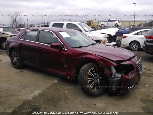 2C3CCAGG8EH125476 - 2014 CHRYSLER 300 S RED photo 1