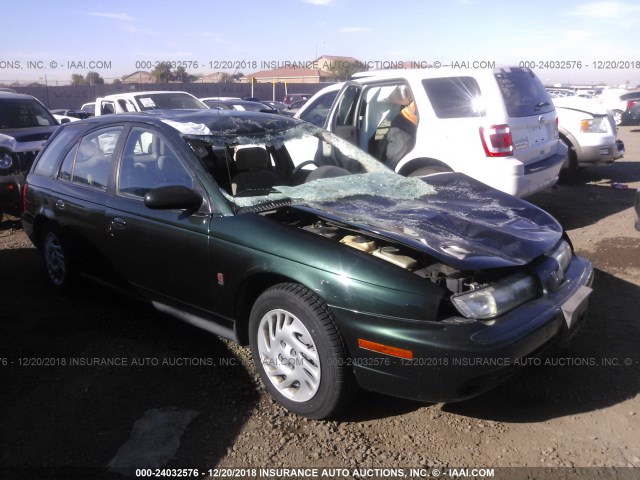 1G8ZJ8275WZ305036 - 1998 SATURN SW2 GREEN photo 1