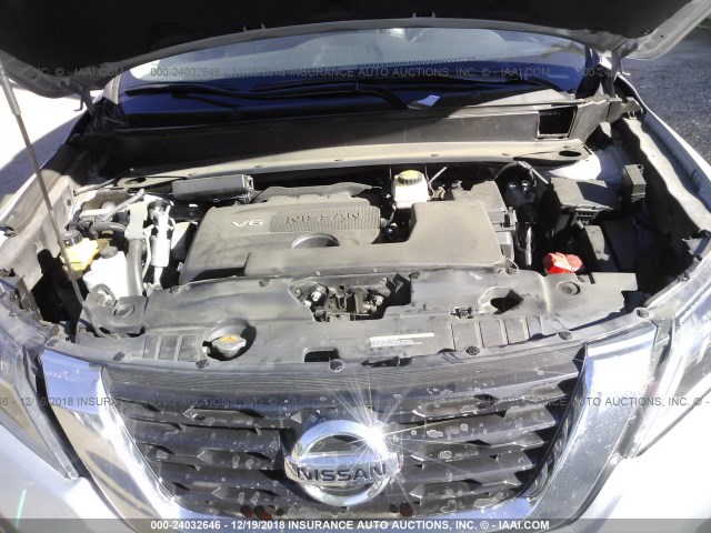 5N1DR2MN0HC637498 - 2017 NISSAN PATHFINDER S/SV/SL/PLATINUM SILVER photo 10