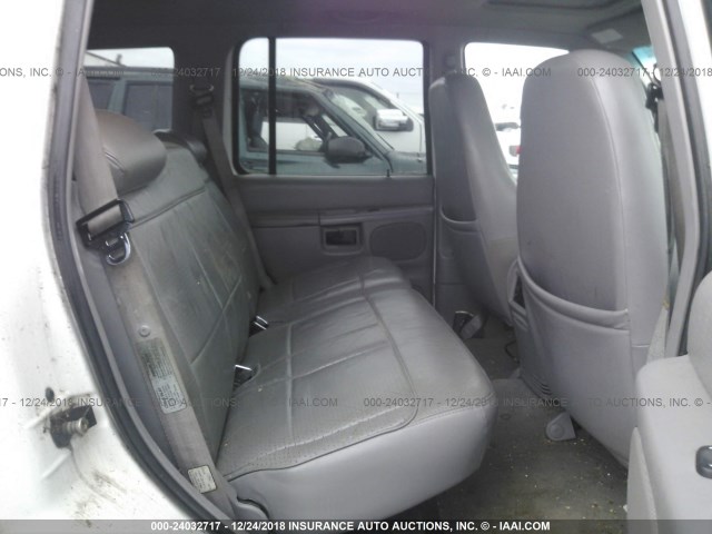 4M2DU55P6VUJ66347 - 1997 MERCURY MOUNTAINEER  WHITE photo 8