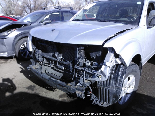 1N6AD0EV8CC476994 - 2012 NISSAN FRONTIER S/SV/SL/PRO-4X SILVER photo 6