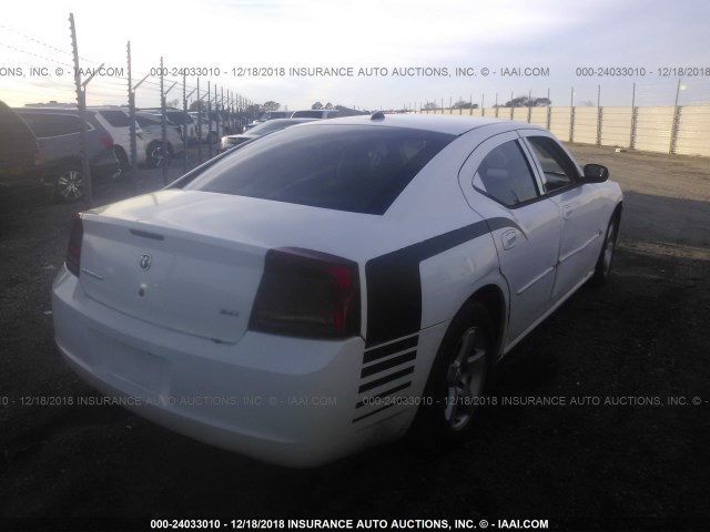 2B3KA43G96H265334 - 2006 DODGE CHARGER SE/SXT WHITE photo 4