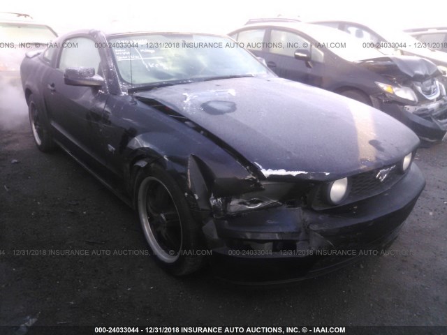 1ZVFT82H055246461 - 2005 FORD MUSTANG GT BLACK photo 1