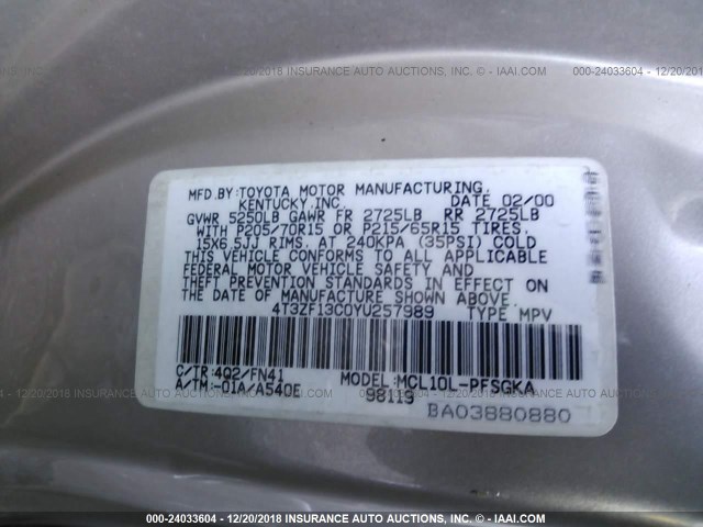 4T3ZF13C0YU257989 - 2000 TOYOTA SIENNA LE/XLE GOLD photo 9