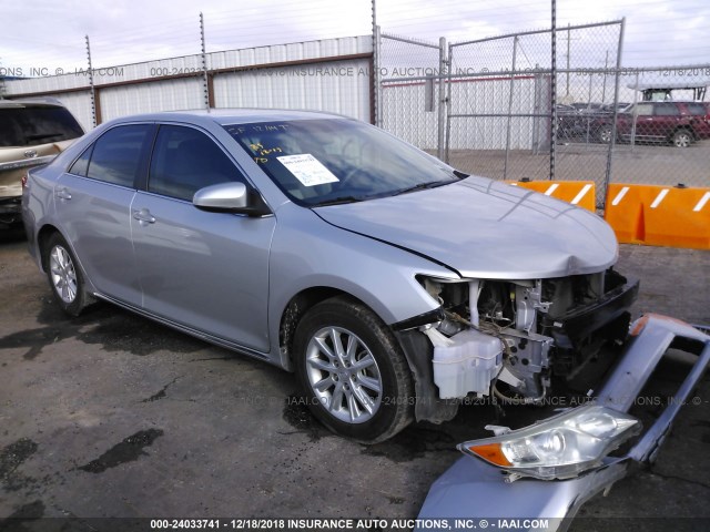 4T4BF1FK0CR217911 - 2012 TOYOTA CAMRY SE/LE/XLE SILVER photo 1