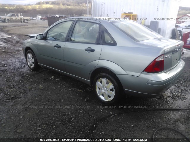 1FAFP34N86W239840 - 2006 FORD FOCUS ZX4 GREEN photo 3