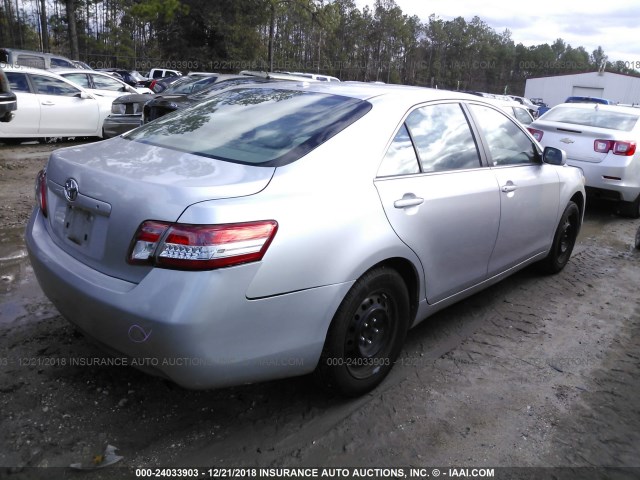 4T1BF3EK9BU619075 - 2011 TOYOTA CAMRY SE/LE/XLE 银色 照片 4