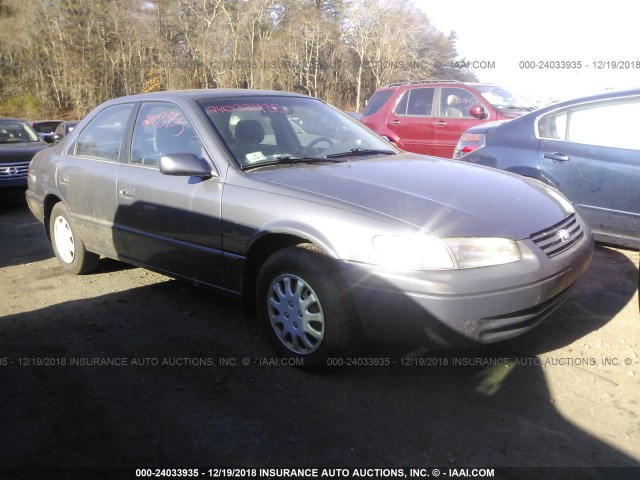 4T1BG22K8XU545778 - 1999 TOYOTA CAMRY CE/LE/XLE GRAY photo 1