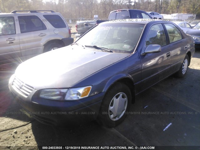 4T1BG22K8XU545778 - 1999 TOYOTA CAMRY CE/LE/XLE GRAY photo 2