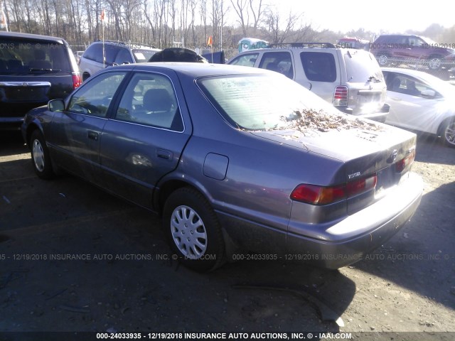 4T1BG22K8XU545778 - 1999 TOYOTA CAMRY CE/LE/XLE GRAY photo 3