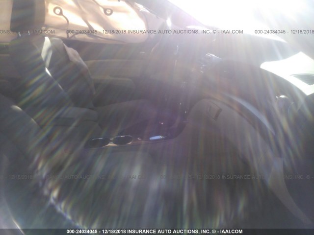 19VDE1F75DE013894 - 2013 ACURA ILX 20 TECH WHITE photo 5