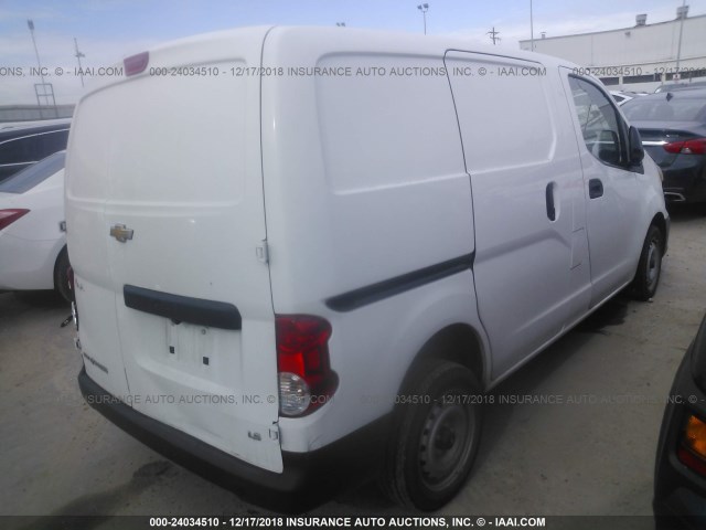 3N63M0YN5HK717951 - 2017 CHEVROLET CITY EXPRESS LS WHITE photo 4