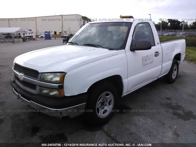 1GCEC14V93Z174819 - 2003 CHEVROLET SILVERADO C1500 WHITE photo 2