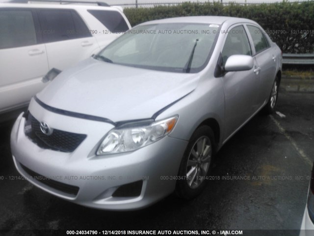 2T1BU4EE2AC368468 - 2010 TOYOTA COROLLA S/LE/XLE SILVER photo 2