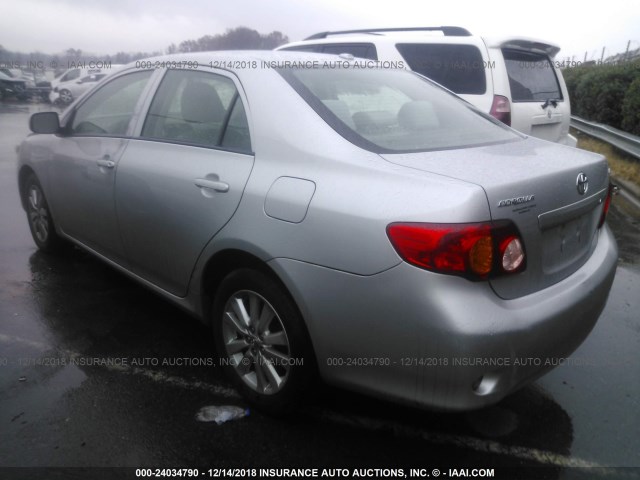 2T1BU4EE2AC368468 - 2010 TOYOTA COROLLA S/LE/XLE SILVER photo 3