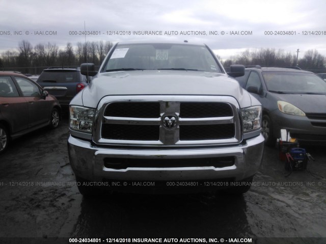 3C6UR5DL0JG245569 - 2018 RAM 2500 SLT SILVER photo 6